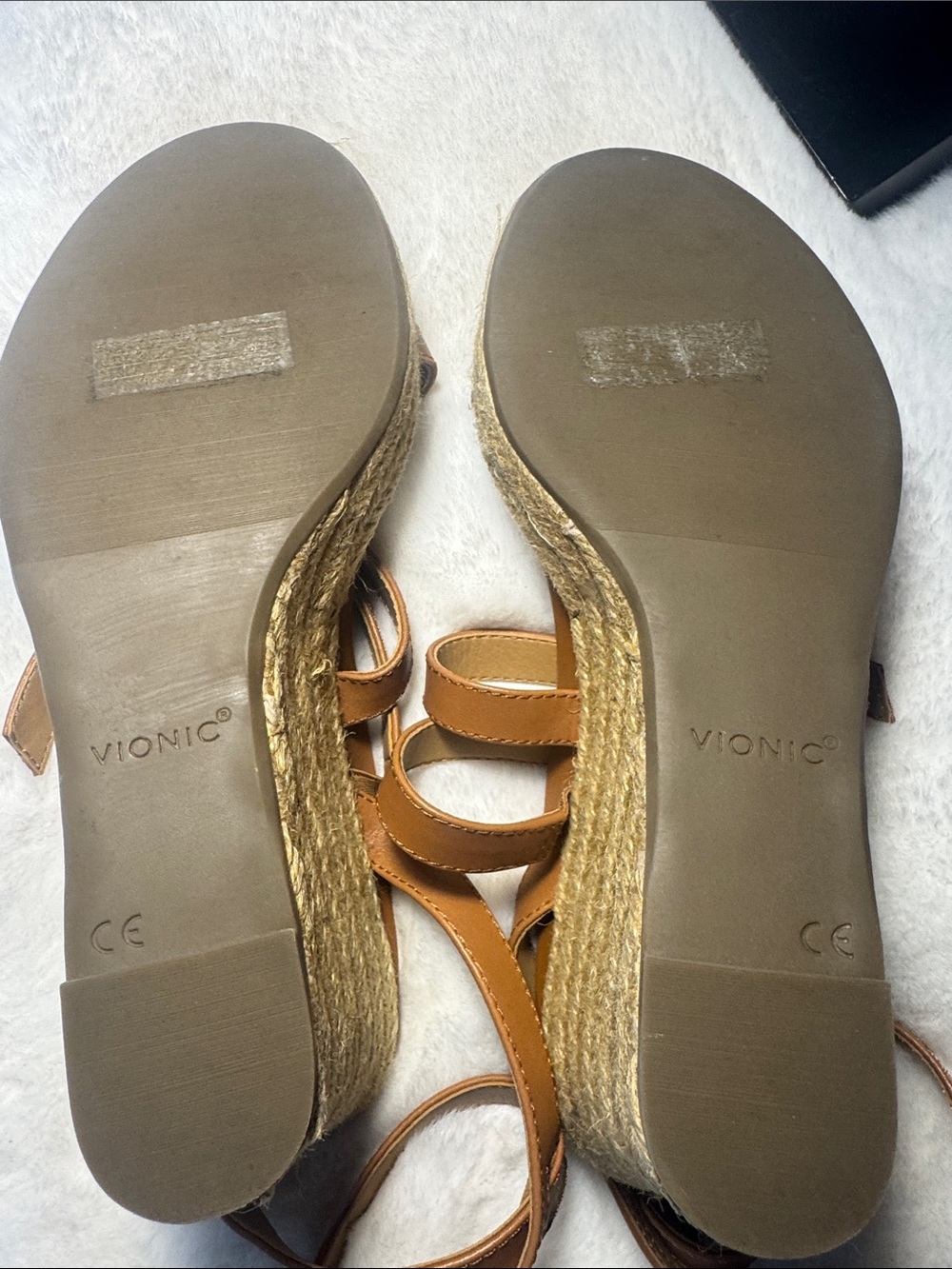 Vionic Sabina Tan Leather Strappy Espadrille Wedge Sandals Size 8 - Picture 7 of 7